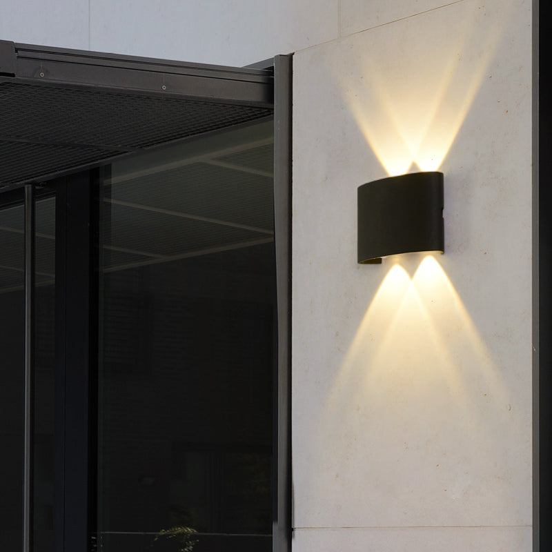 LED OUTDOOR WALL SCONCE