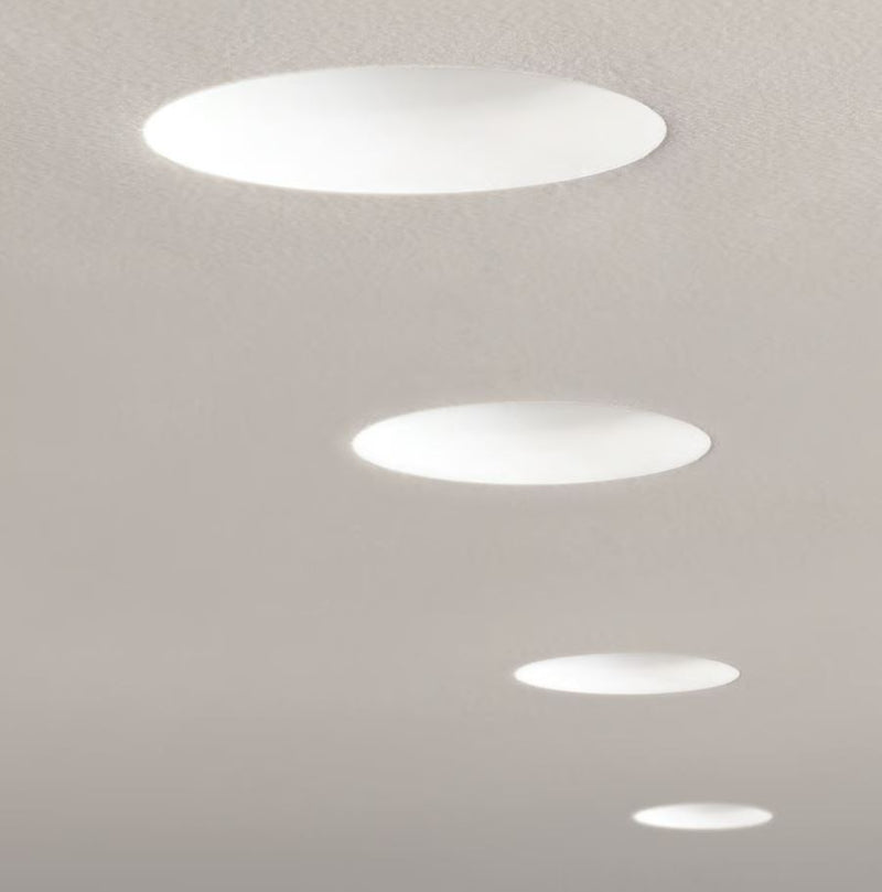 Contractor Direct Lighting SM4005 LED Trimless Downlight, designed for a seamless ceiling look with bright, energy-efficient lighting for homes, offices, hallways, retail spaces, and commercial interiors.