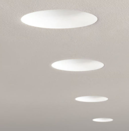 Contractor Direct Lighting SM4005 LED Trimless Downlight, designed for a seamless ceiling look with bright, energy-efficient lighting for homes, offices, hallways, retail spaces, and commercial interiors.